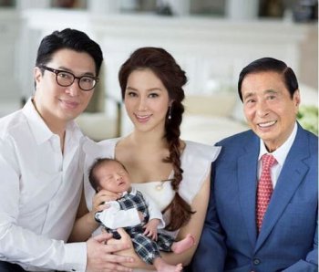 李嘉誠和李嘉欣是什么關系