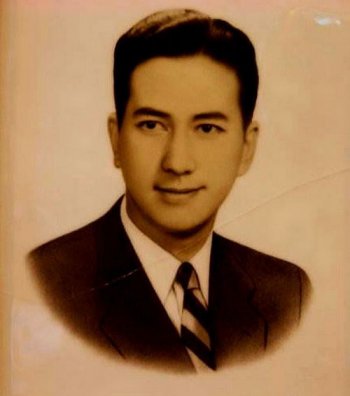 李小龍與何鴻燊是什么關系