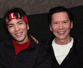 蕭敬騰向華強什么關系