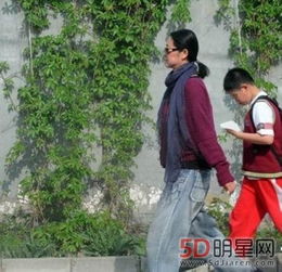 倪萍的孩子是腦癱嗎