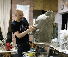 關山月為什么收徐錦江