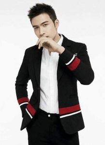 張彬彬的經紀人是誰