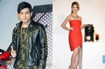 昆凌比周杰倫小多少歲