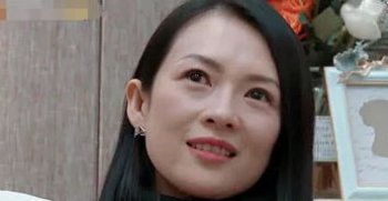 章子怡臉上有斑嗎