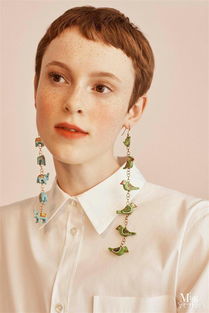 章子怡臉上有斑嗎