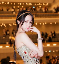 歐陽娜娜怎么火起來的