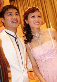 鄭希怡是誰的老婆