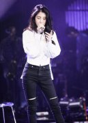 張碧晨歌手決賽唱什么