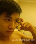 鄭業成的初吻給了誰