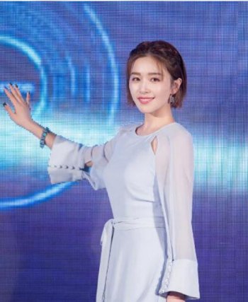 紀凌塵家境如何