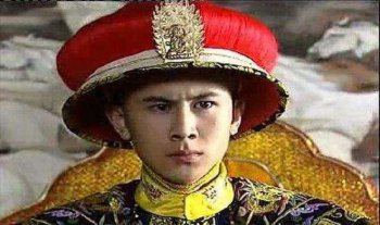 多爾袞是順治的什么人