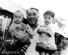 肖勁光有幾個孫子