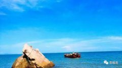 愛就像藍(lán)天白云晴空萬里是什么歌