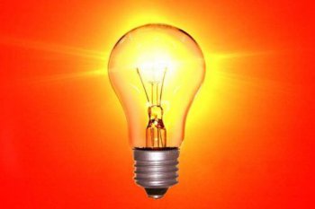 愛迪生實驗了多少次發(fā)明了電燈