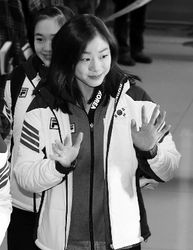 主持人王濛多大