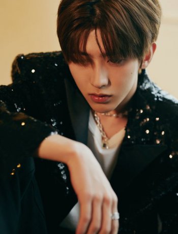 蔡徐坤做了什么大家都黑他