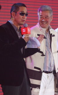 張國立趙本山誰地位高