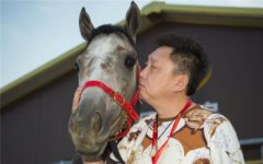 戰狼二于謙演的誰