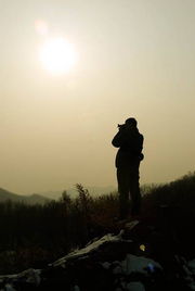 池子與河流的作者是哪國的