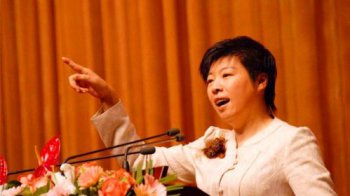 于丹為什么跌下神壇