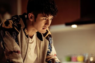 張?jiān)讫堊罱谂氖裁磻? src="http://www.igztz.com/uploads/allimg/200804/1930016350-0.jpg"/></div>
<p>前些天該劇的選角一直在幾位演員中搖擺不定,如今終于官宣了。還記得《海上牧云記》的少年蘇語(yǔ)凝,就是由李凱鑫飾演的,可是圈粉不少呢,粉絲們想必也很開(kāi)心吧?</p>
<div><img alt=