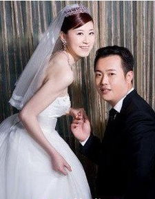 張也的丈夫是誰