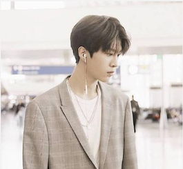 歐陽娜娜和薛之謙是哪一期