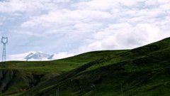 米拉山口海拔多少米