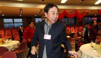 相聲演員馮鞏去逝了嗎