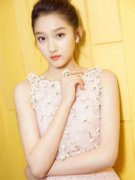 關(guān)曉彤多重