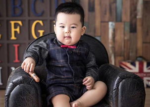 王雷李小萌有幾個孩子