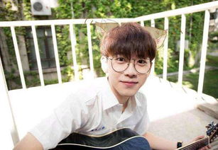 費啟鳴怎么紅的