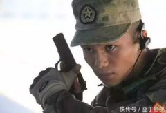 莊小龍在戰狼2里演的什么角色