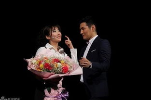 嚴寬杜若溪離婚了嗎