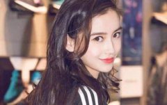 楊穎爸爸是哪國人