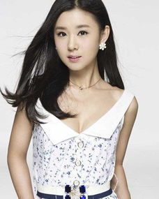 演員李小萌是誰的女兒