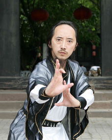 何道君和劉綏濱誰是青城派掌門人