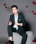 郭麒麟的父親是誰(shuí)