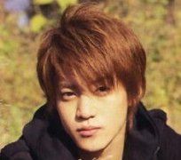 小栗旬發型留多久