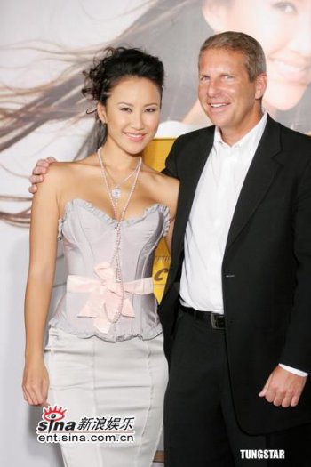 李玟第一任老公是誰