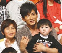 吳奇隆有自己的孩子嗎