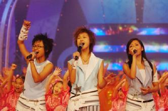 李宇春超級女聲哪一年