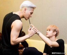 王嘉爾和段宜恩怎么了