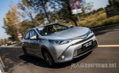 豐田雷凌雙擎怎么樣