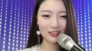 冷漠楊小曼有幾個小孩