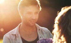 海子為什么自殺