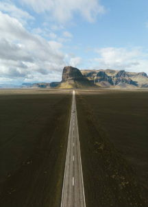 夢到爬山特別陡是什么意思