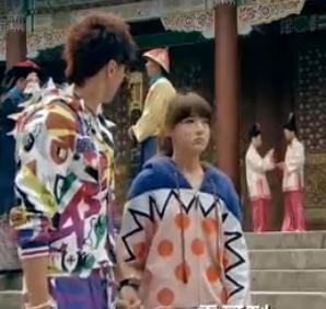 愛情公寓4悠悠演話劇是哪一集