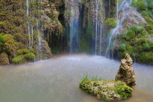 老君山跟重渡溝誰好玩