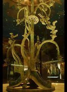 秦嶺神樹(shù)是誰(shuí)的墓，祭臺(tái)上高達(dá)百米的青銅樹(shù)